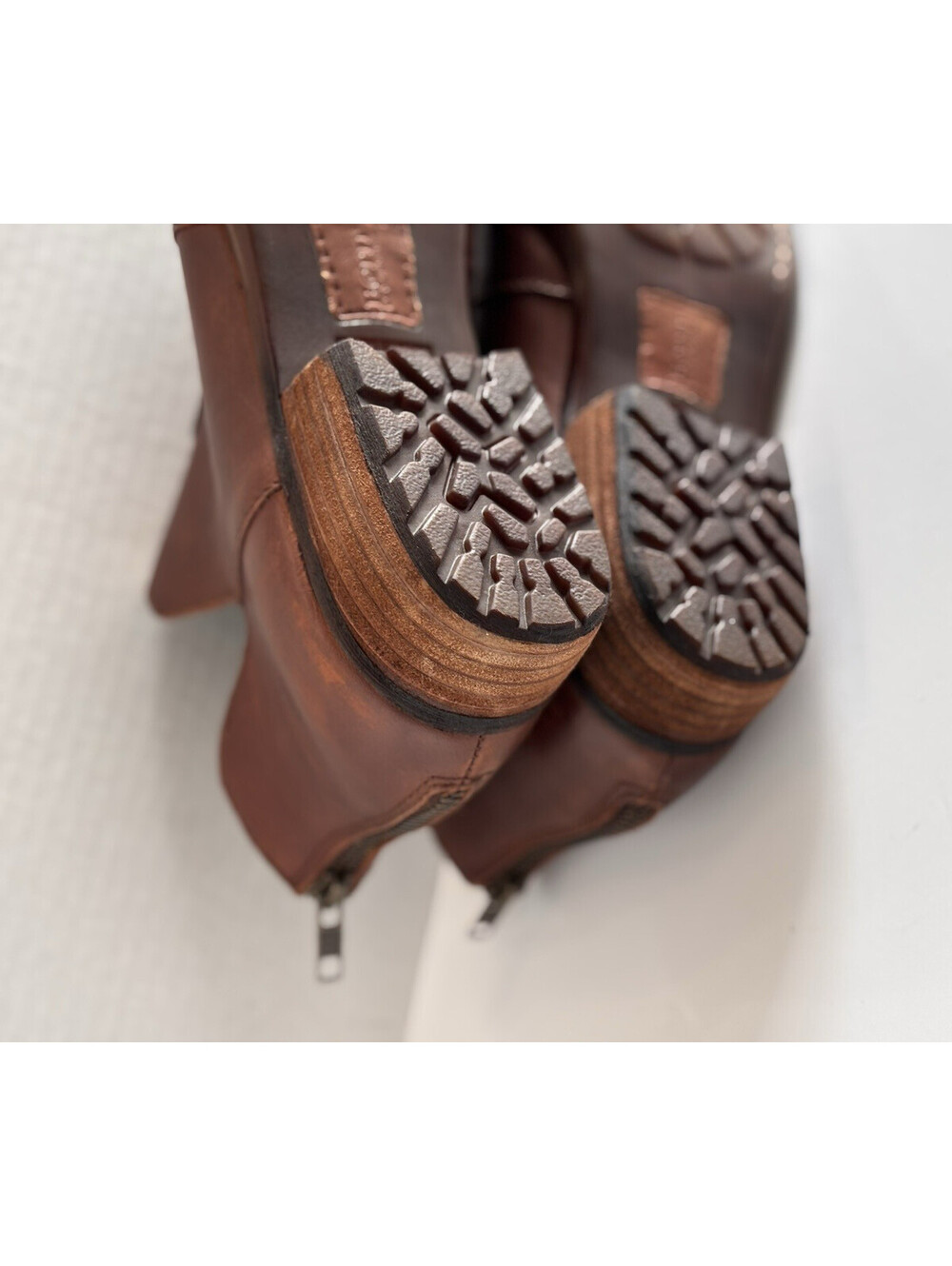 Born Kerri Ankle Booties Women's Sz 10M Brown Leather Comfort Back Zip Round Toe - Picture 9 of 15